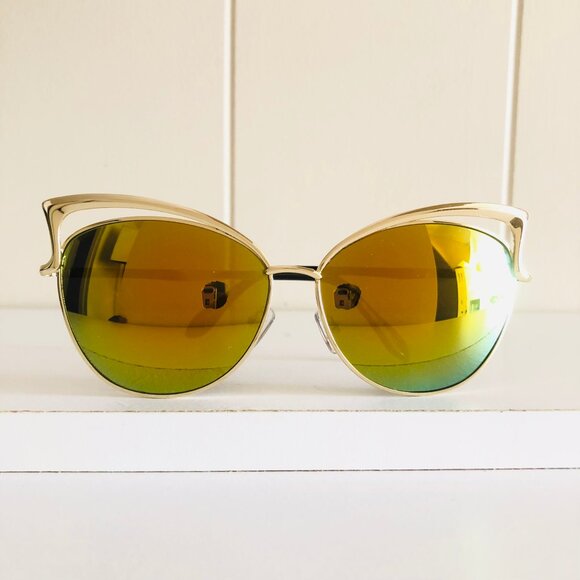 Fancy Mirror Cateye Sunglasses - Picture 7 of 8